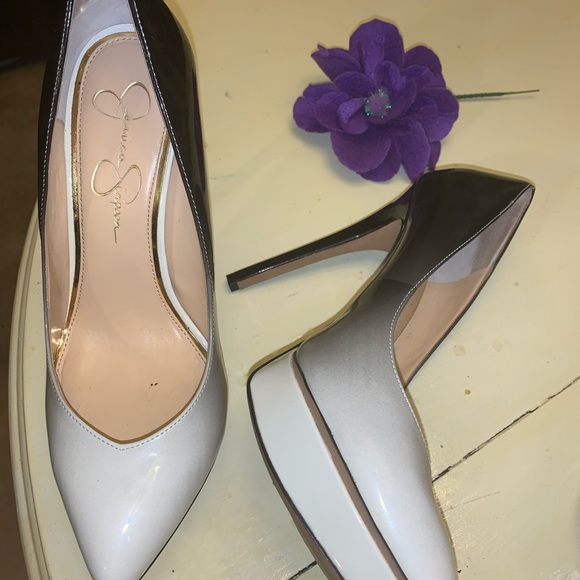 Size 9m 4 in heels by Jessica Simpson worn twice - Picture 3 of 7